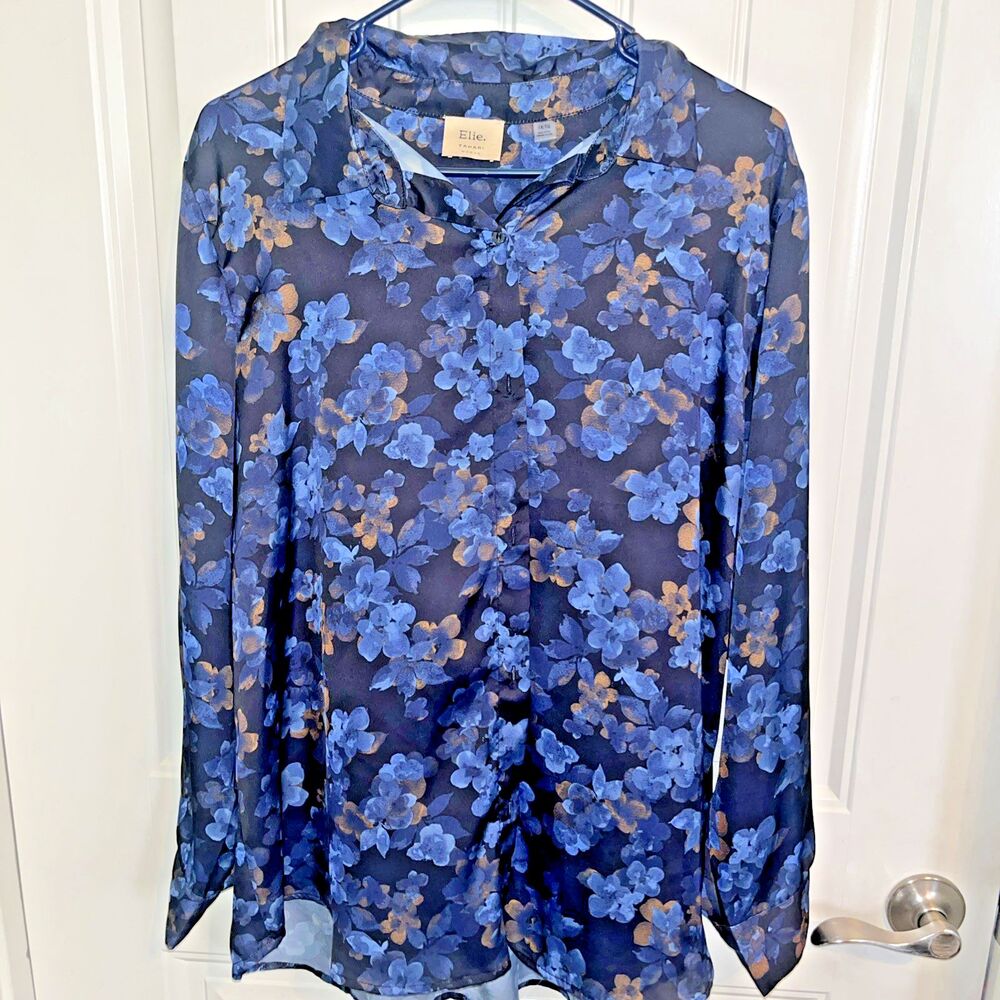 Elie Tahari Black Floral Button 'Silky' Blouse Flowers/Floral Print Size 1X